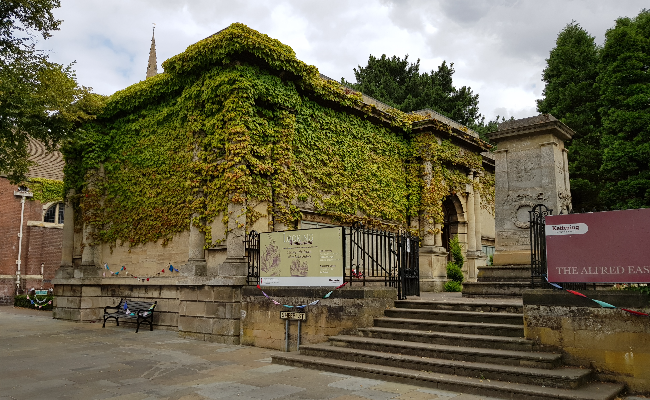 Alfred East Art gallery in Kettering